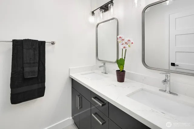 $1,099,000 | 23327 19th Place West, Bothell, WA 98021