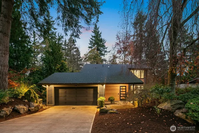 $1,099,000 | 23327 19th Place West, Bothell, WA 98021