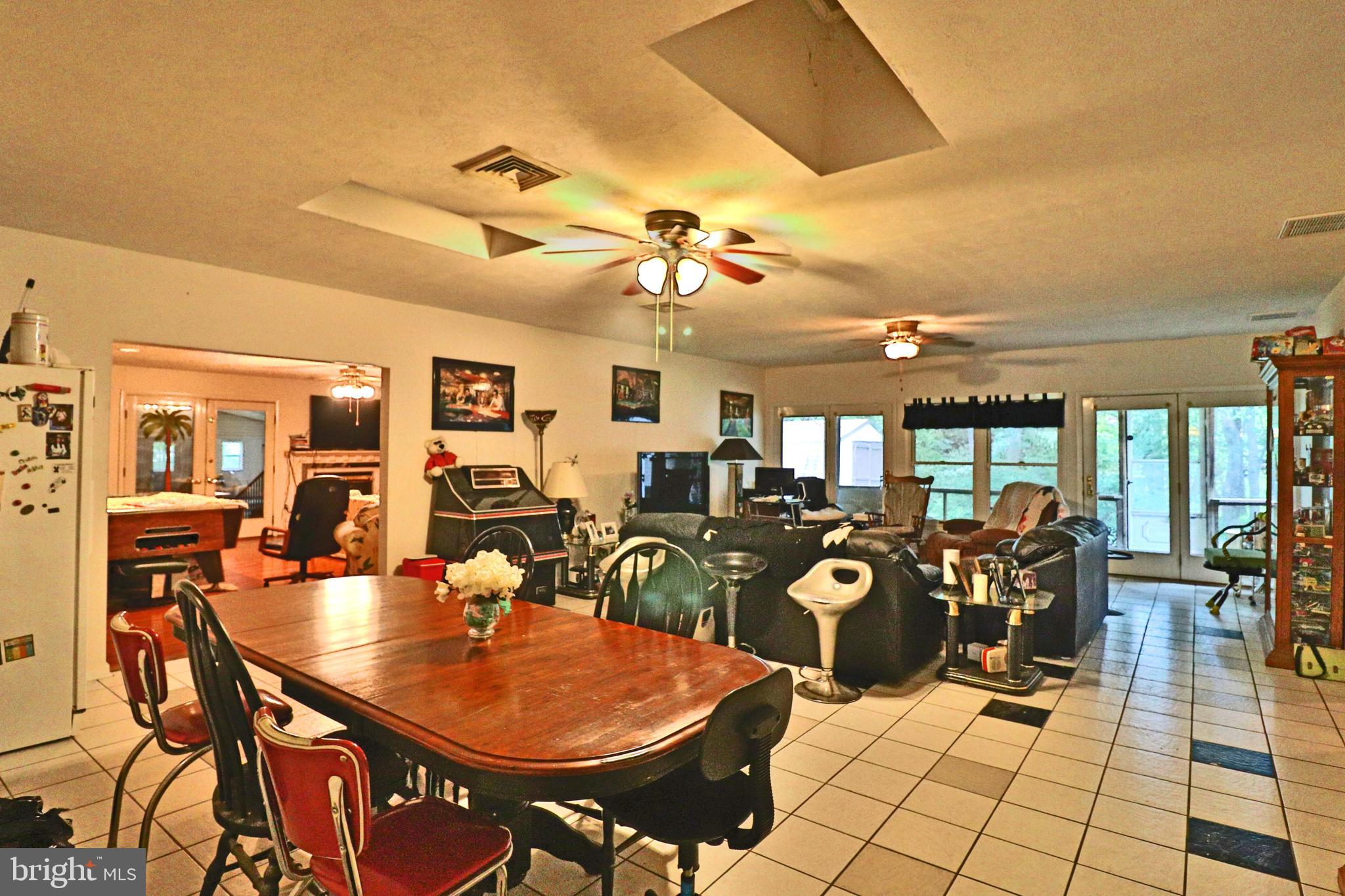 9736 Philadelphia Road Baltimore, MD 21237 - Photo 6 of 45 Gallery Image 6