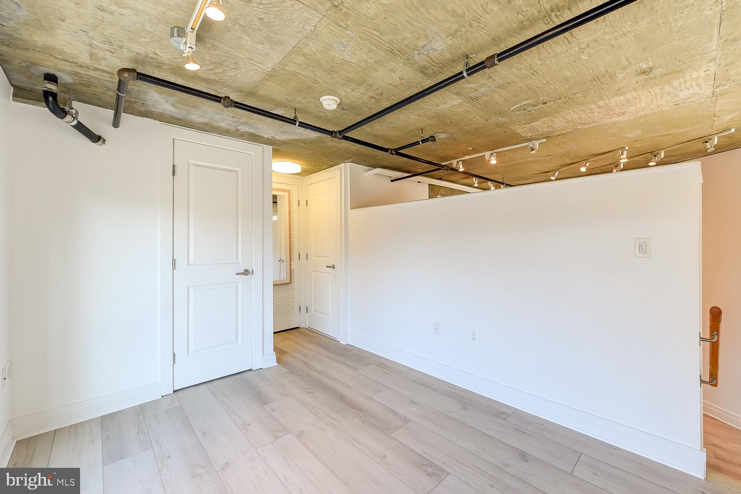 301 Massachusetts Avenue Northwest, Unit 801 Washington, DC 20001 - Photo 18 of 42