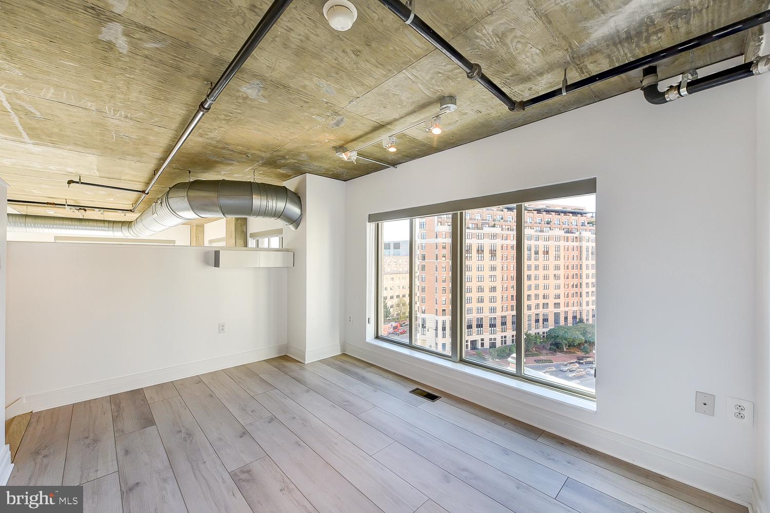 301 Massachusetts Avenue Northwest, Unit 801 Washington, DC 20001 - Photo 20 of 42