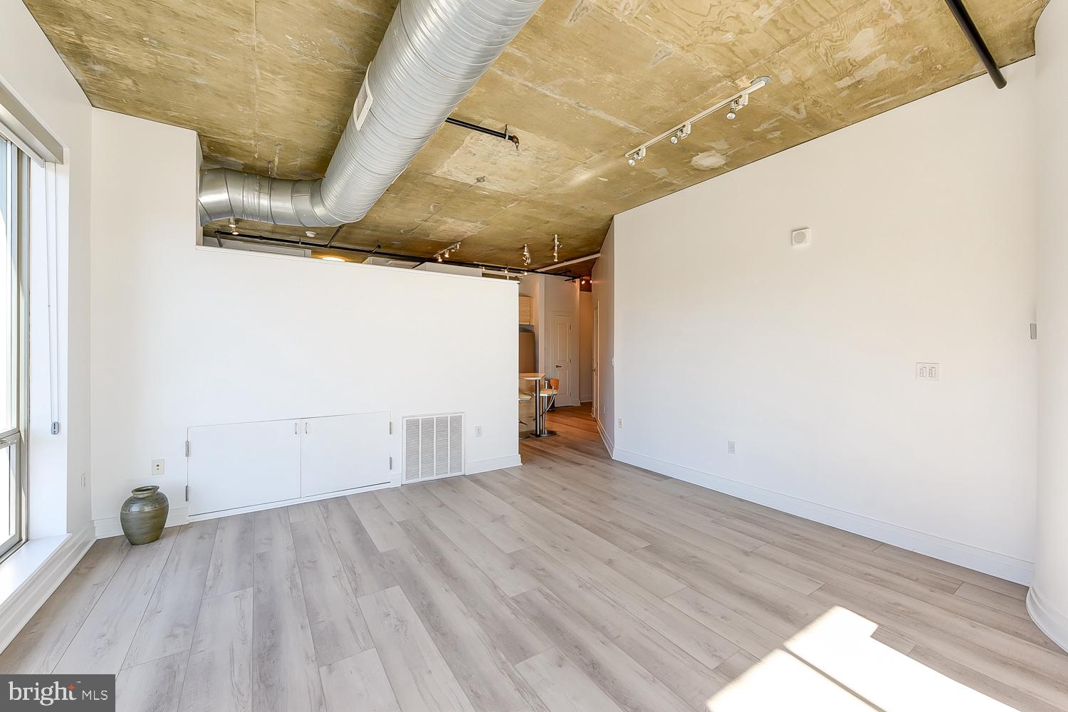 301 Massachusetts Avenue Northwest, Unit 801 Washington, DC 20001 - Photo 42 of 42