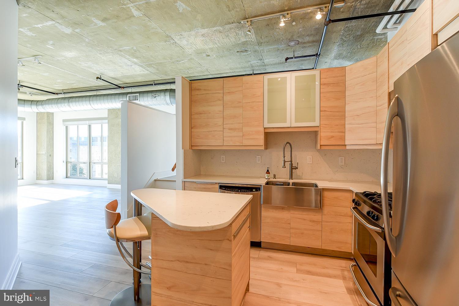 301 Massachusetts Avenue Northwest, Unit 801 Washington, DC 20001 - Photo 8 of 42