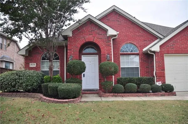 $2,600 | 5628 Tribune Way, Plano, TX 75094