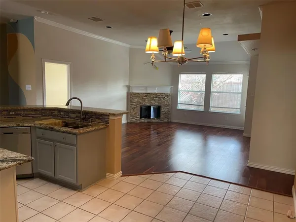 $2,600 | 5628 Tribune Way, Plano, TX 75094