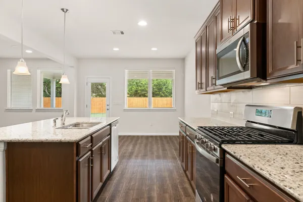 $2,400 | 4512 Arques Avenue, Round Rock, TX 78681