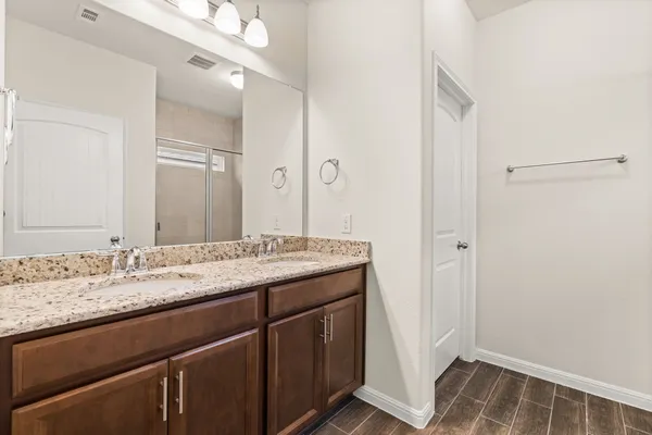 $2,400 | 4512 Arques Avenue, Round Rock, TX 78681