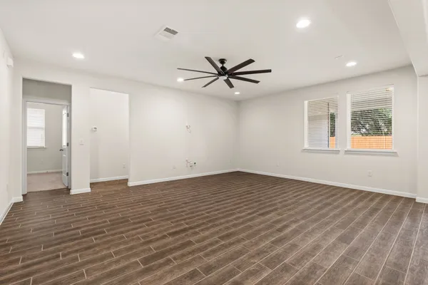 $2,400 | 4512 Arques Avenue, Round Rock, TX 78681