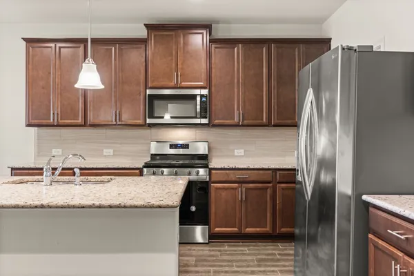 $2,400 | 4512 Arques Avenue, Round Rock, TX 78681