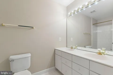 $4,000 | 4652 Kell Lane, Alexandria, VA 22311