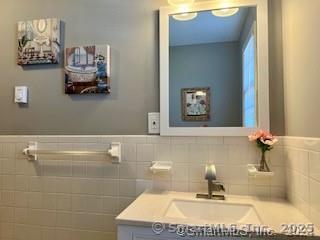 38 Timber Lane, Unit 3 Waterbury, CT 06705 - Photo 7 of 10