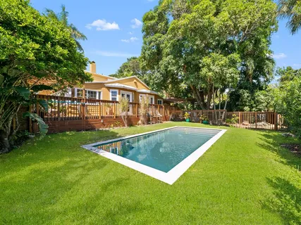 $1,999,999 | 500 North Victoria Park Road, Fort Lauderdale, FL 33301