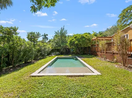 $1,999,999 | 500 North Victoria Park Road, Fort Lauderdale, FL 33301