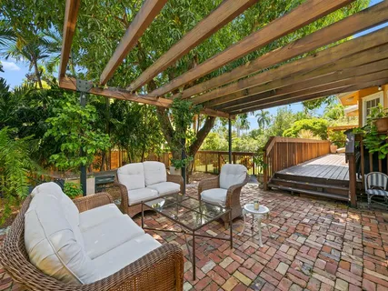 $1,999,999 | 500 North Victoria Park Road, Fort Lauderdale, FL 33301