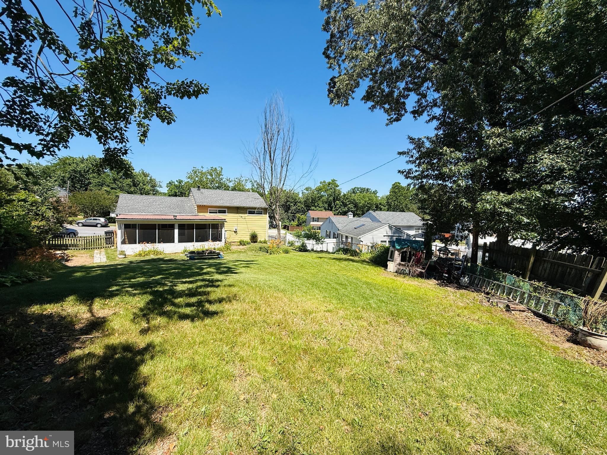 5720 Oakland Road Baltimore, MD 21227 - Photo 26 of 30