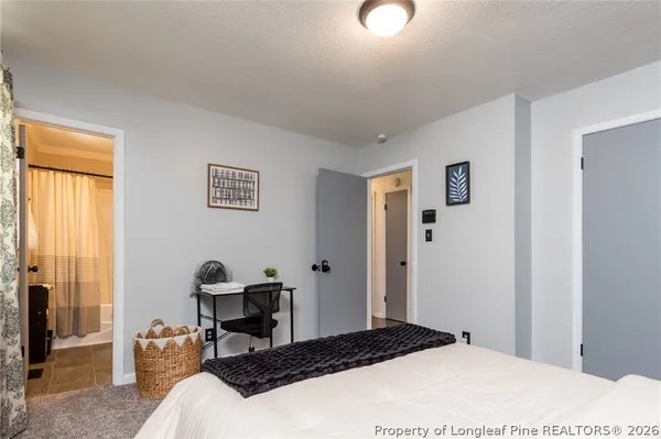 $860 | 1214 Berkshire Road, Fayetteville, NC 28304