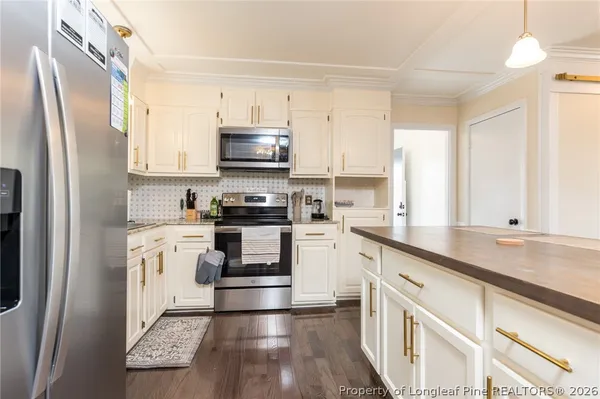 $860 | 1214 Berkshire Road, Fayetteville, NC 28304