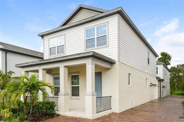 $2,415 | 517 Venetian Palms Boulevard, New Smyrna Beach, FL 32168