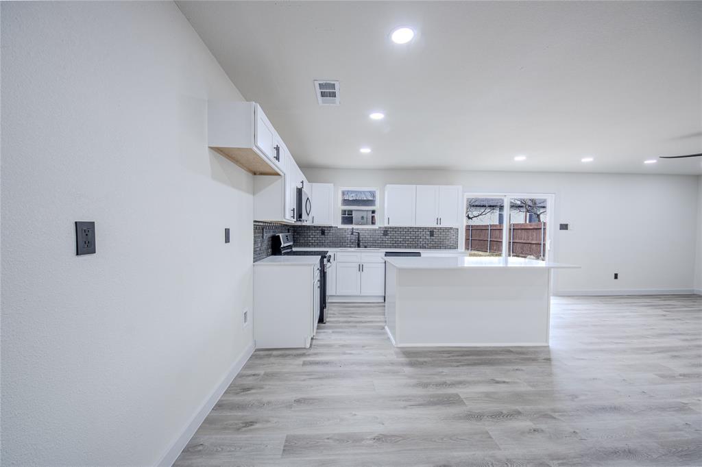 1101 Fouts Drive Irving, TX 75061 - Photo 6 of 36