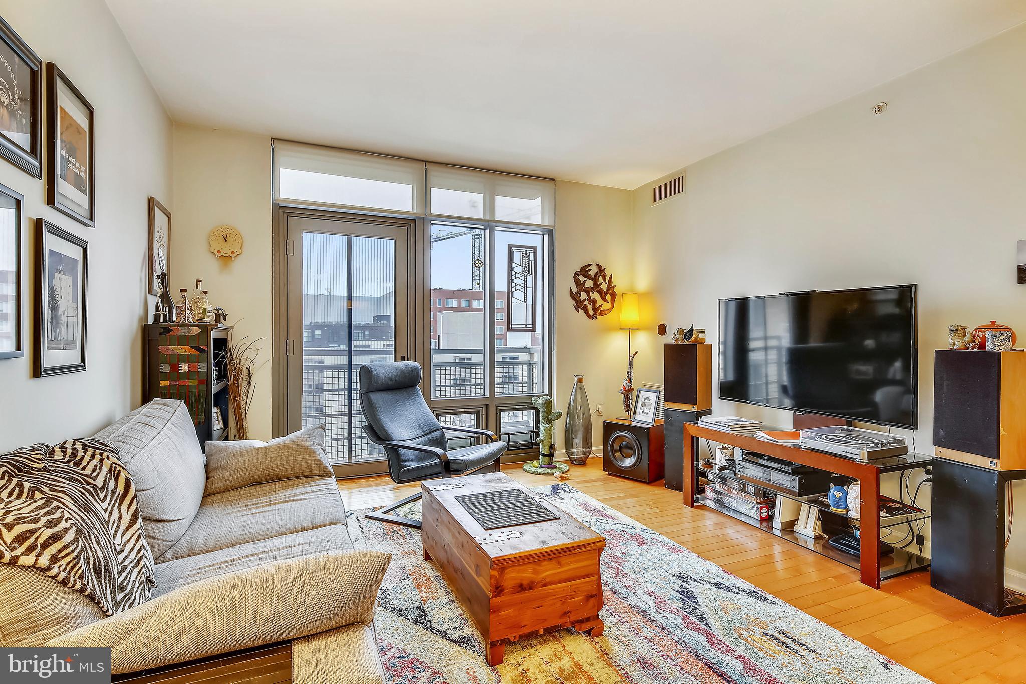 440 L Street Northwest, Unit 1013 Washington, DC 20001 - Photo 2 of 43