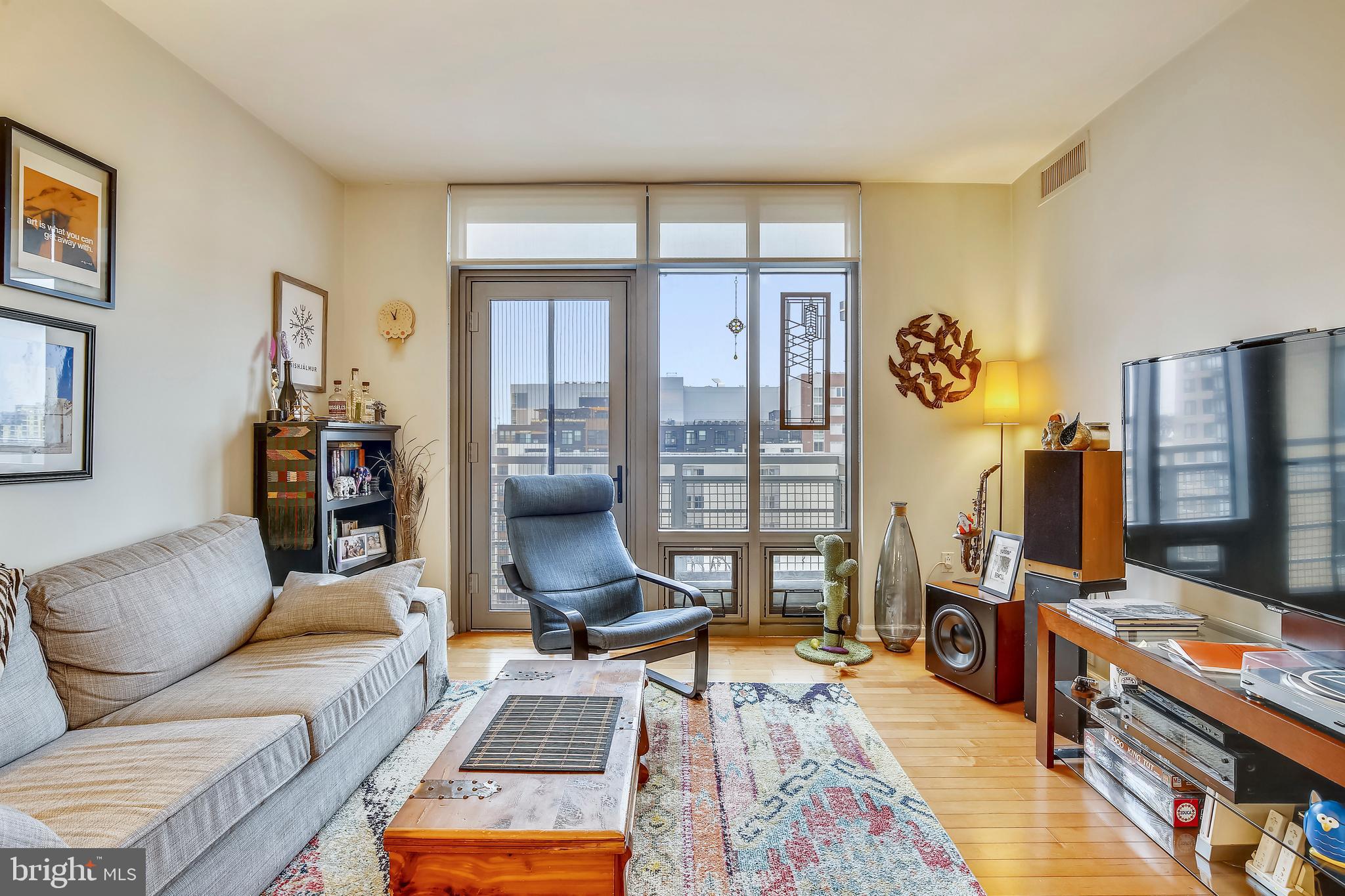 440 L Street Northwest, Unit 1013 Washington, DC 20001 - Photo 3 of 43