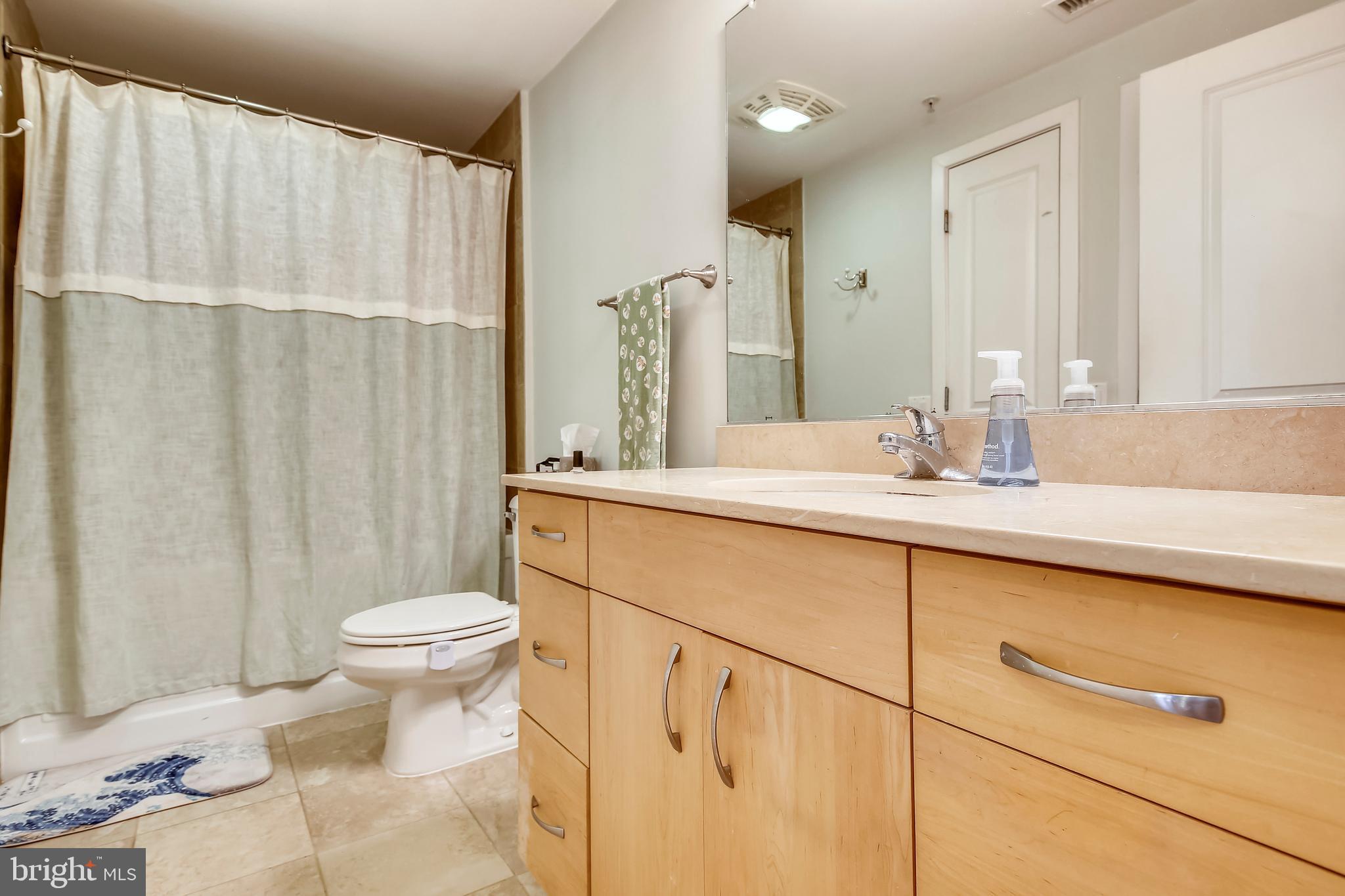 440 L Street Northwest, Unit 1013 Washington, DC 20001 - Photo 22 of 43