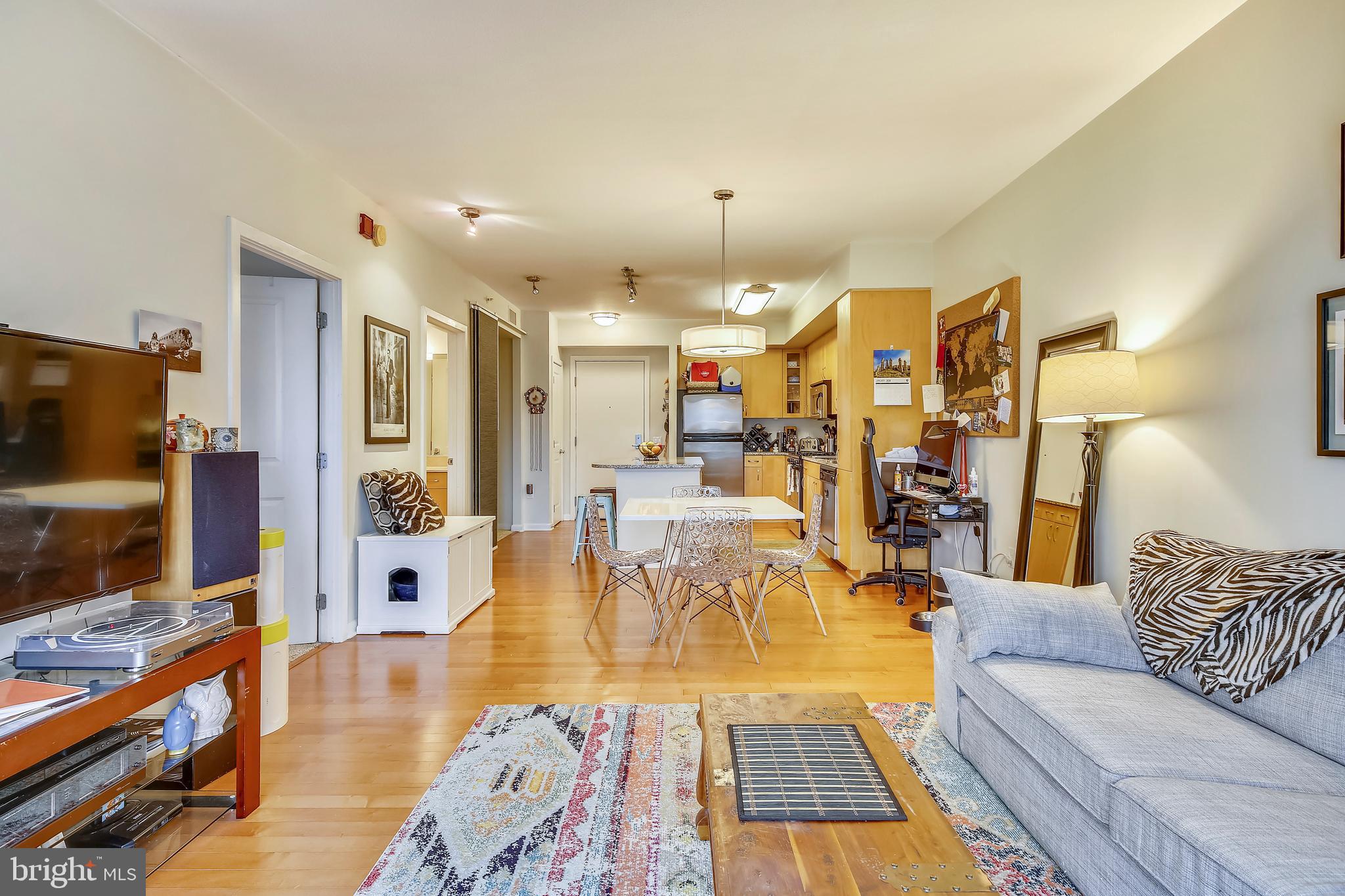 440 L Street Northwest, Unit 1013 Washington, DC 20001 - Photo 5 of 43