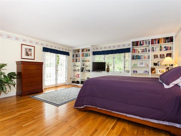 37 Fells Road Winchester, MA 01890 - Photo 11 of 17 Gallery Image 11