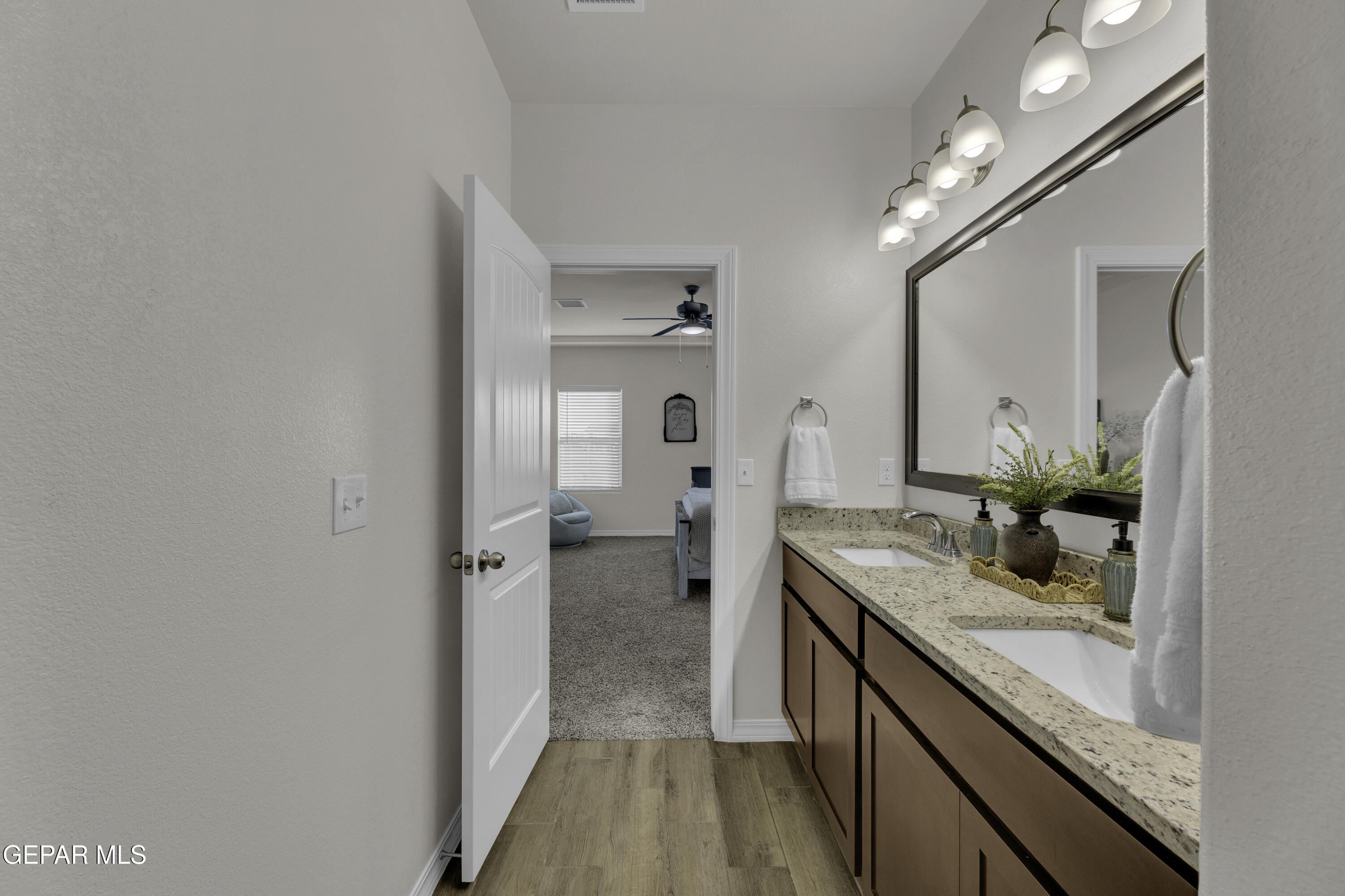 7624 Enchanted Ridge Drive El Paso, TX 79911 - Photo 19 of 51 Primary Bath