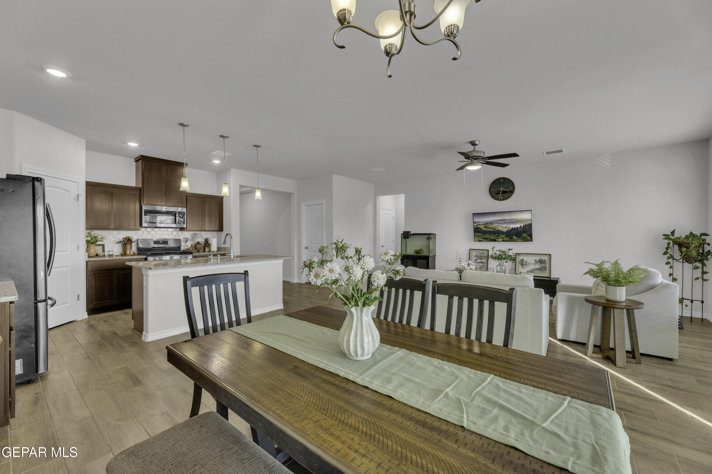 7624 Enchanted Ridge Drive El Paso, TX 79911 - Photo 44 of 51 Open Dining Area