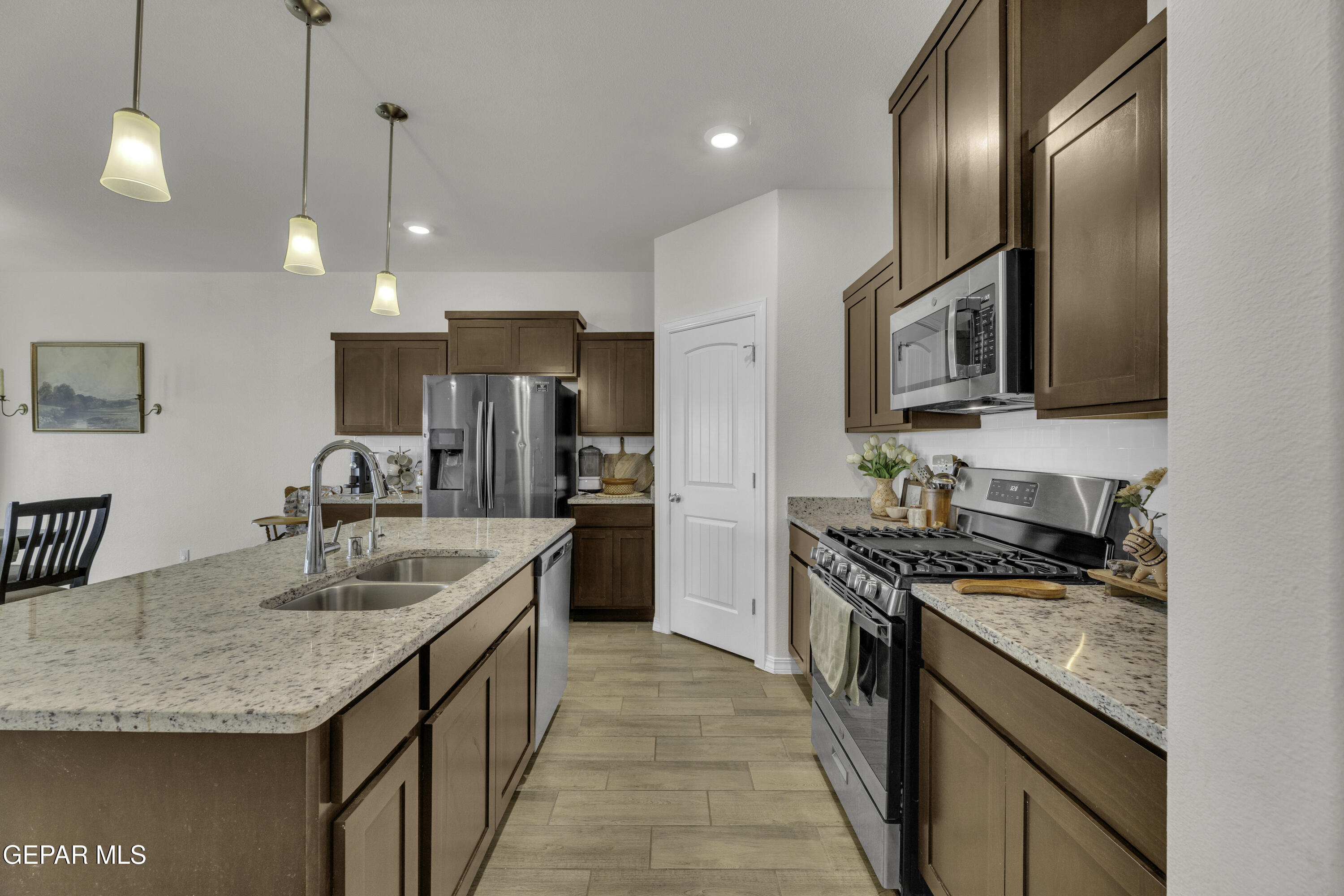 7624 Enchanted Ridge Drive El Paso, TX 79911 - Photo 45 of 51 Kitchen