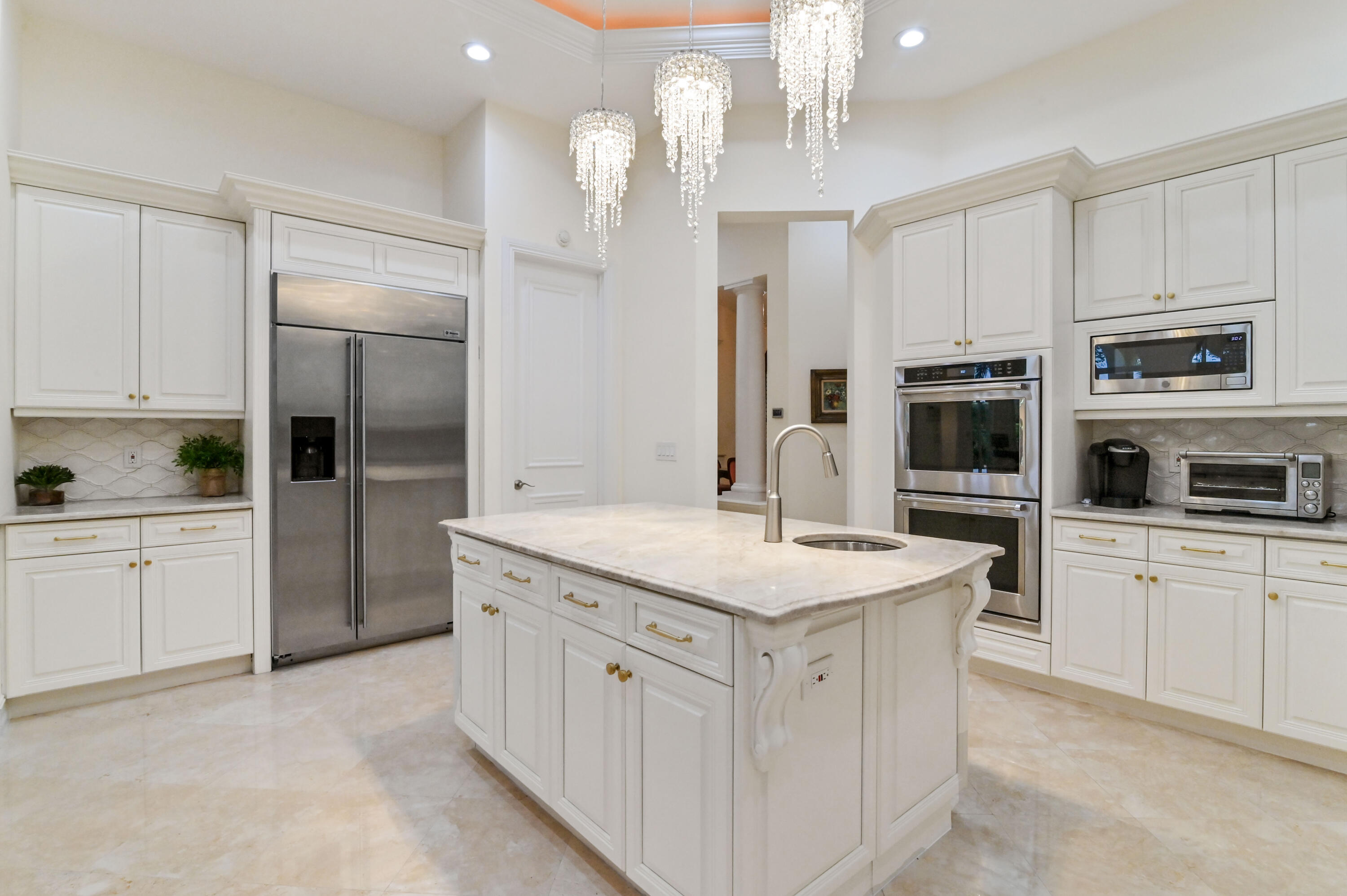 17665 Middlebrook Way Boca Raton, FL 33496 - Photo 18 of 61 18 Kitchen 04