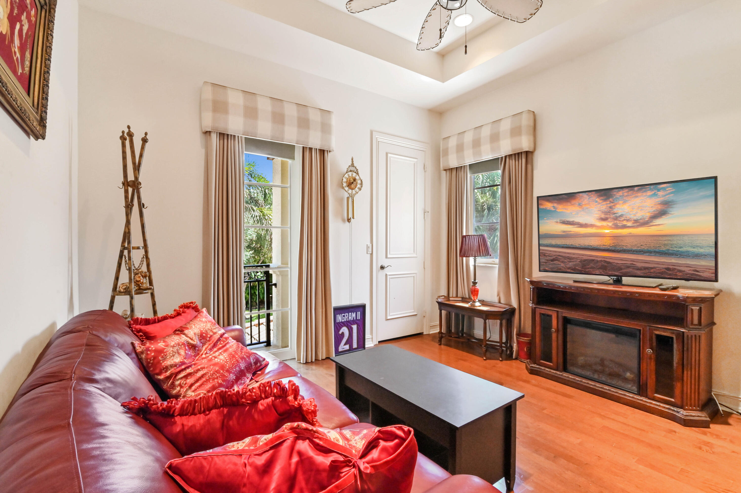 17665 Middlebrook Way Boca Raton, FL 33496 - Photo 37 of 61 38 family room 02