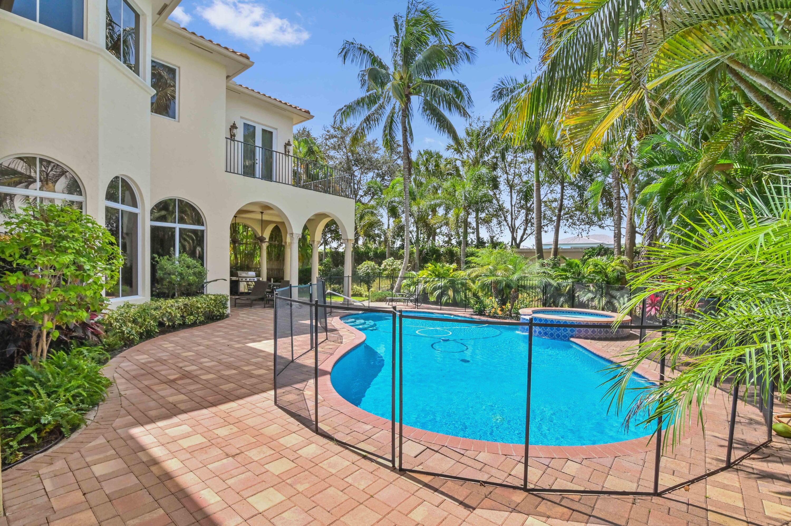 17665 Middlebrook Way Boca Raton, FL 33496 - Photo 51 of 61 52 pool 02