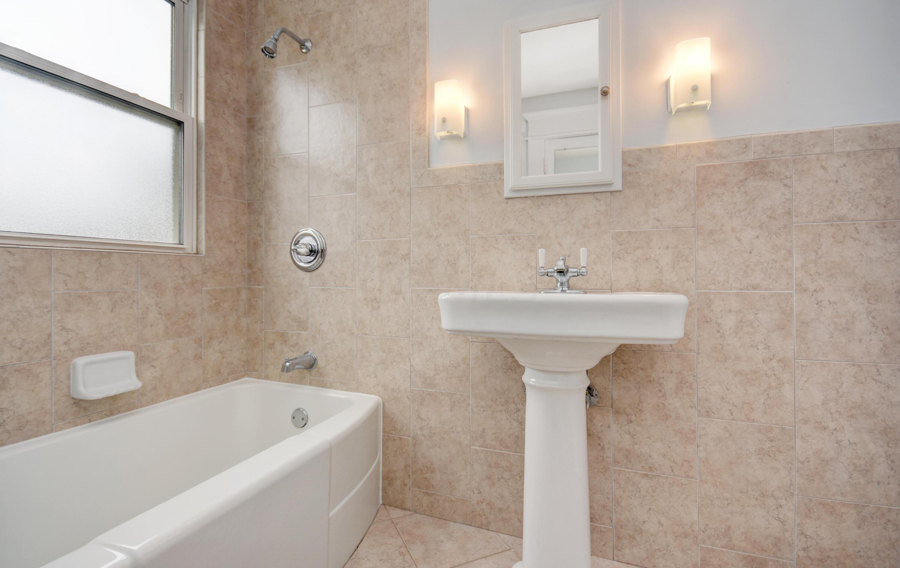 30 Erie Road Columbus, OH 43214 - Photo 37 of 43 Gallery Image 37