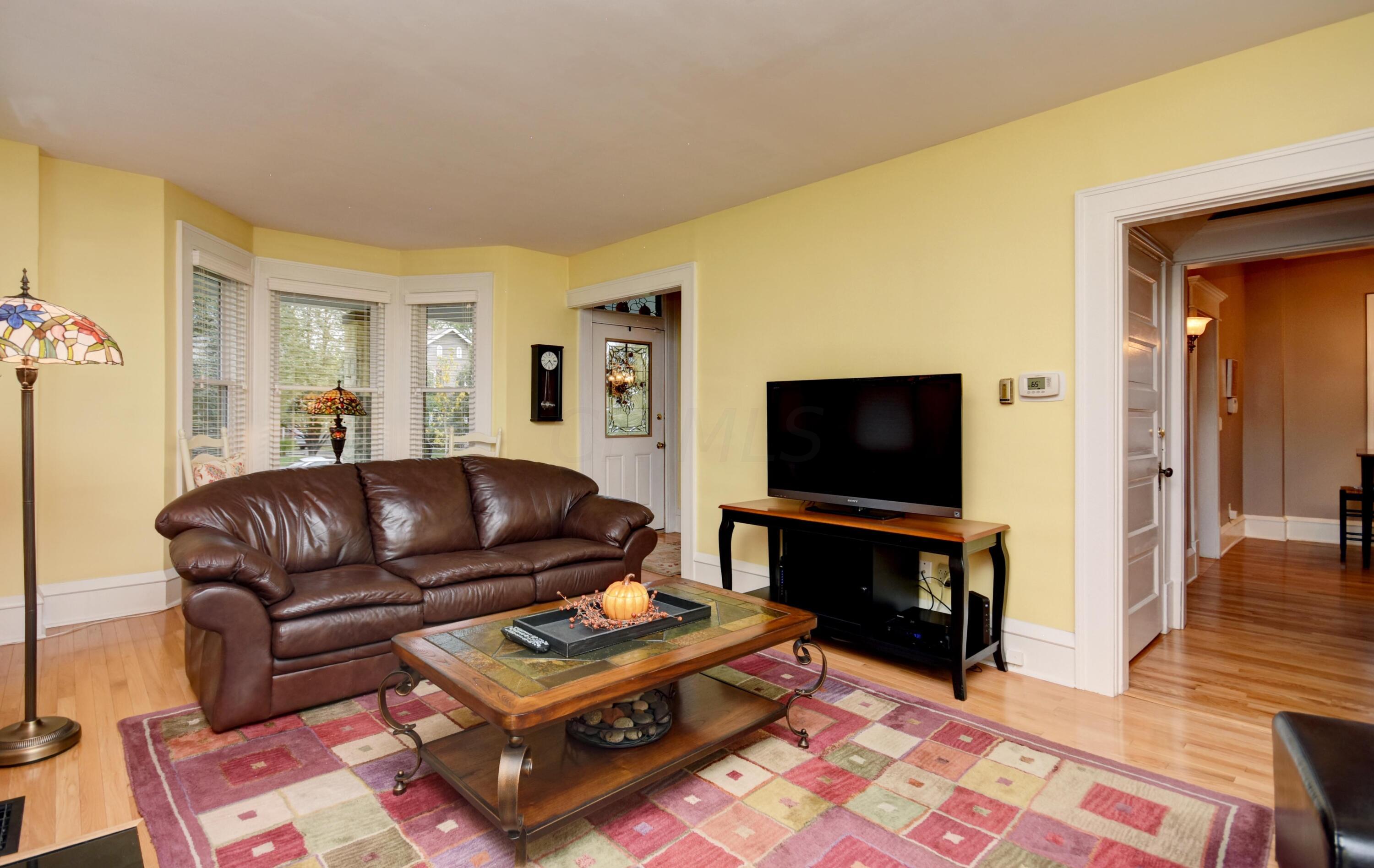 30 Erie Road Columbus, OH 43214 - Photo 4 of 43 Gallery Image 4