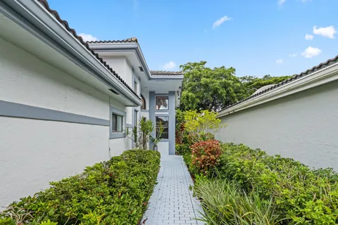 $649,000 | 10106 Spyglass Way, Boca Raton, FL 33498
