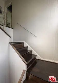 $715,000 | 5587 1/2 Village Green, Los Angeles, CA 90016