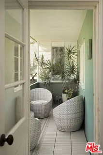 $715,000 | 5587 1/2 Village Green, Los Angeles, CA 90016