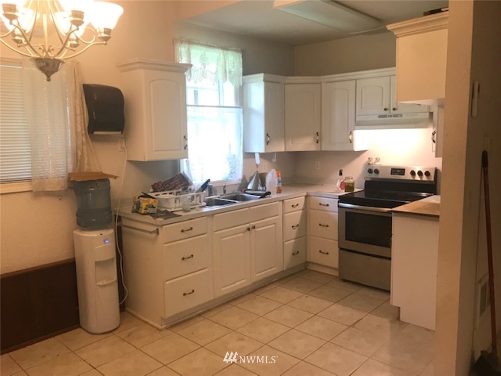 206 Logan Hill Road, Unit A Chehalis, WA 98532 - Photo 10 of 17