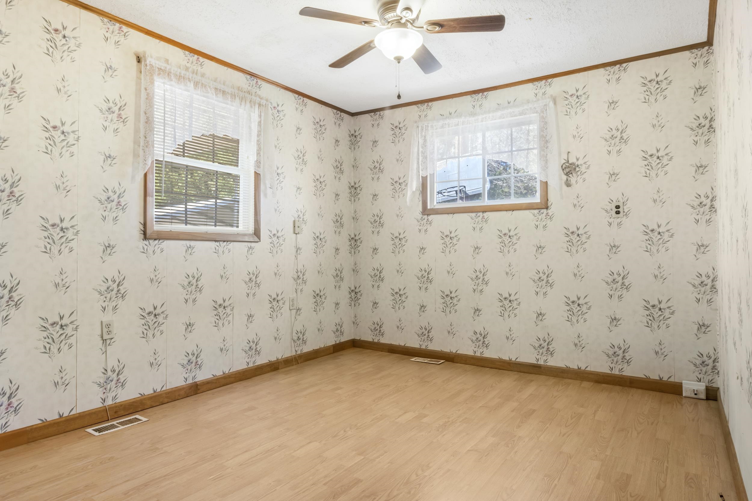 515 Green River Road Chesnee, SC 29323 - Photo 12 of 34 Gallery Image 12