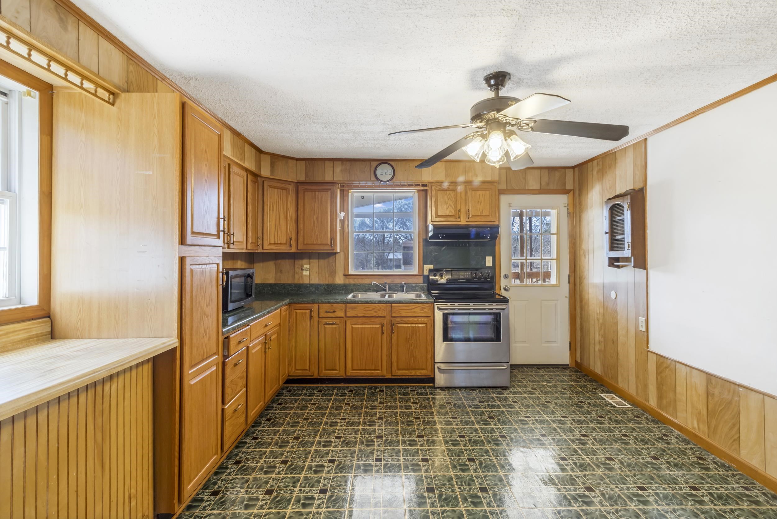 515 Green River Road Chesnee, SC 29323 - Photo 17 of 34 Gallery Image 17