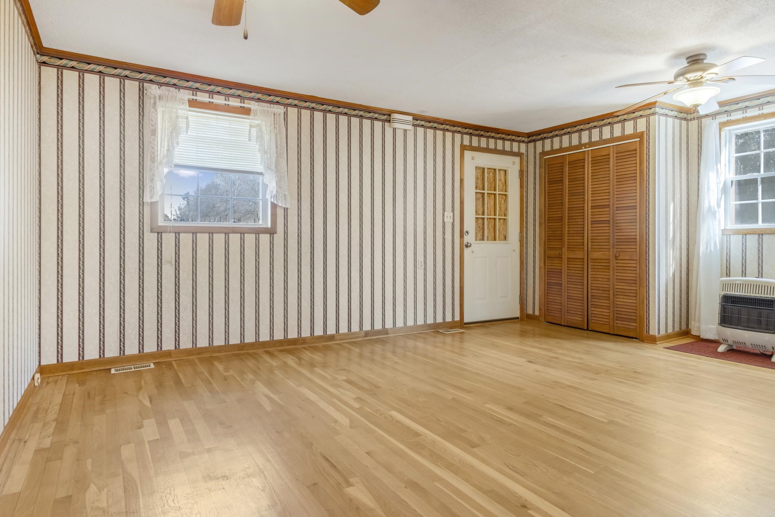 515 Green River Road Chesnee, SC 29323 - Photo 8 of 34 Gallery Image 8