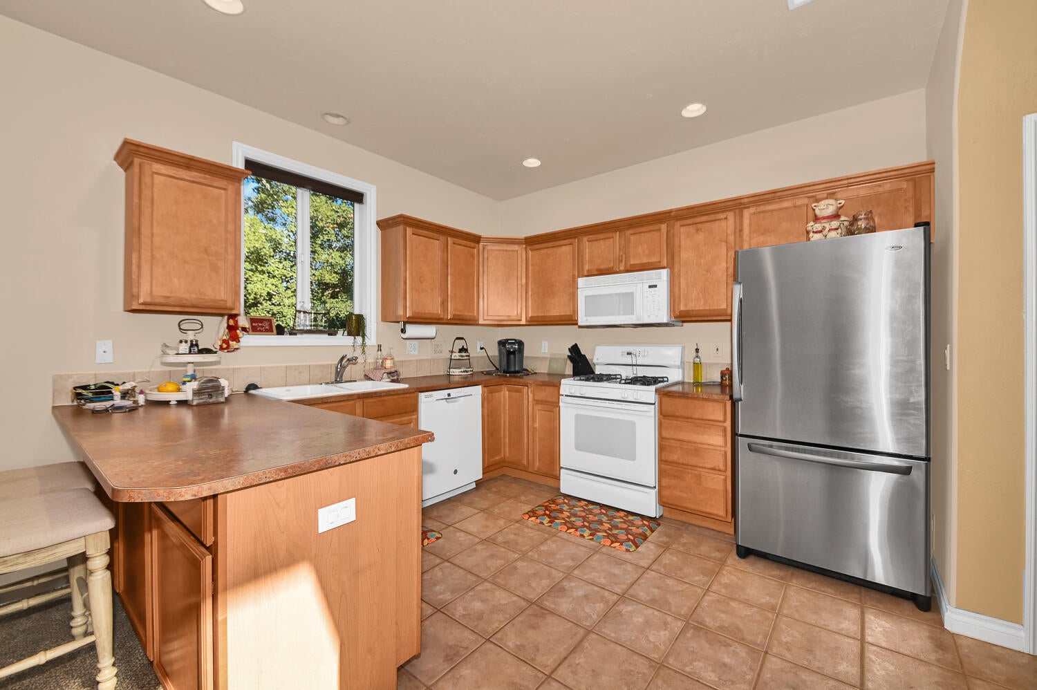 19440 Brookside Way Bend, OR 97702 - Photo 11 of 33 19440 SW Brookside Way-16