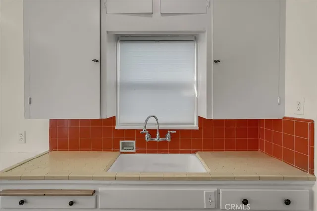 $474,999 | 773 West C Street, Colton, CA 92324