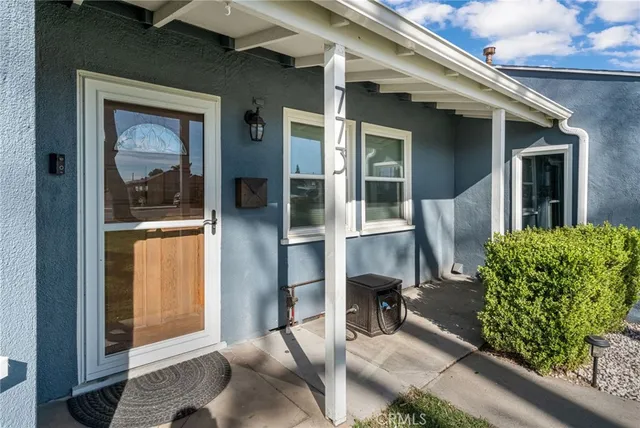 $474,999 | 773 West C Street, Colton, CA 92324