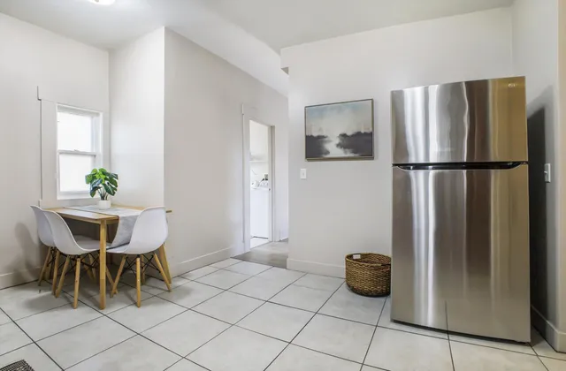 $2,200 | 311 Robey Place Southeast, Grand Rapids, MI 49506