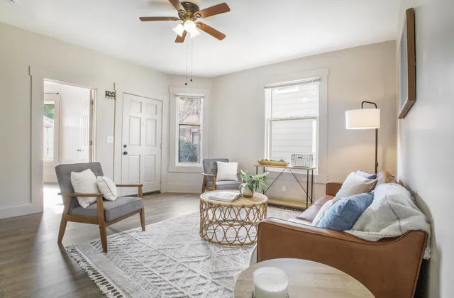 $2,200 | 311 Robey Place Southeast, Grand Rapids, MI 49506