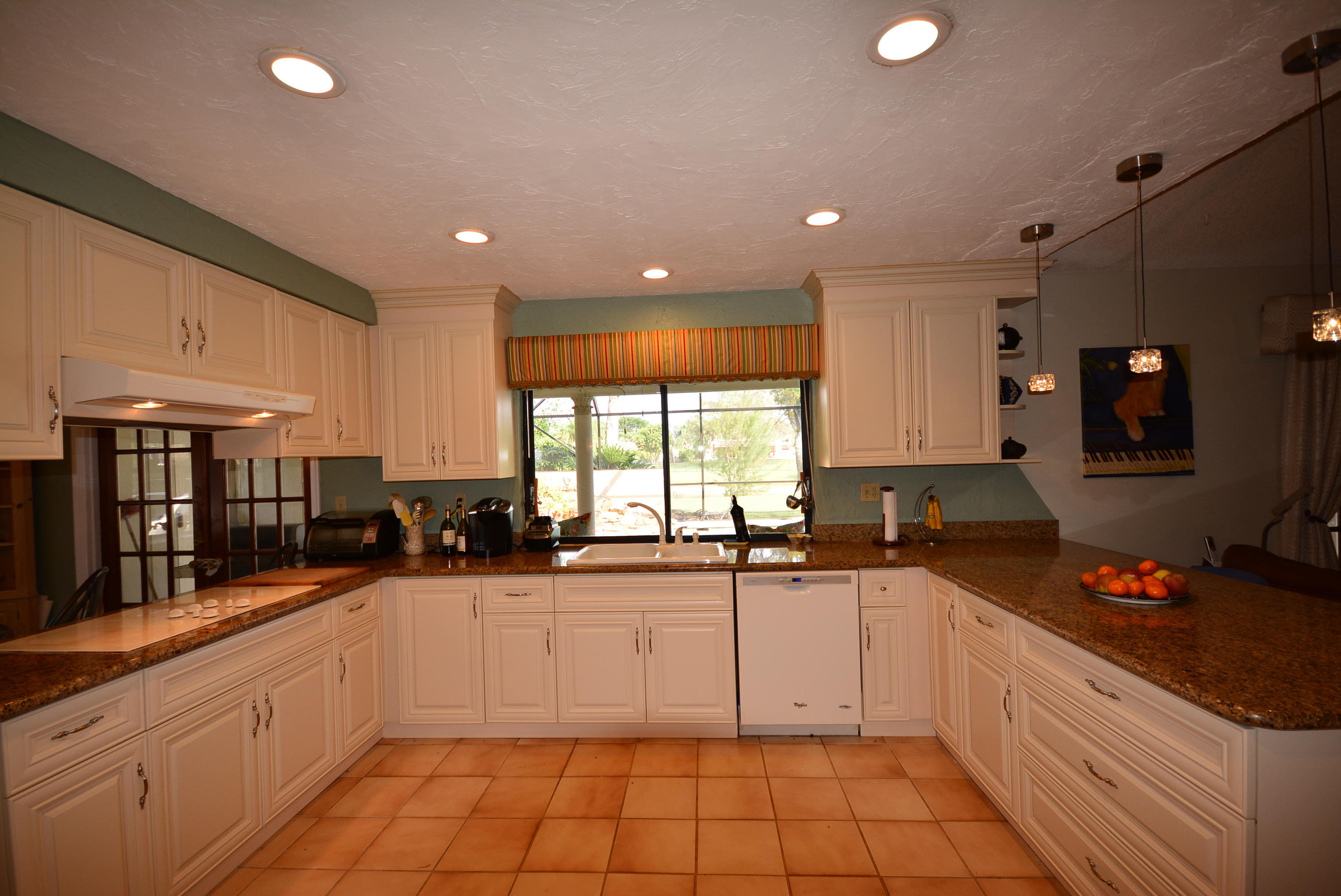 21620 Reflection Lane Boca Raton, FL 33428 - Photo 11 of 36 Renovated Kitchen