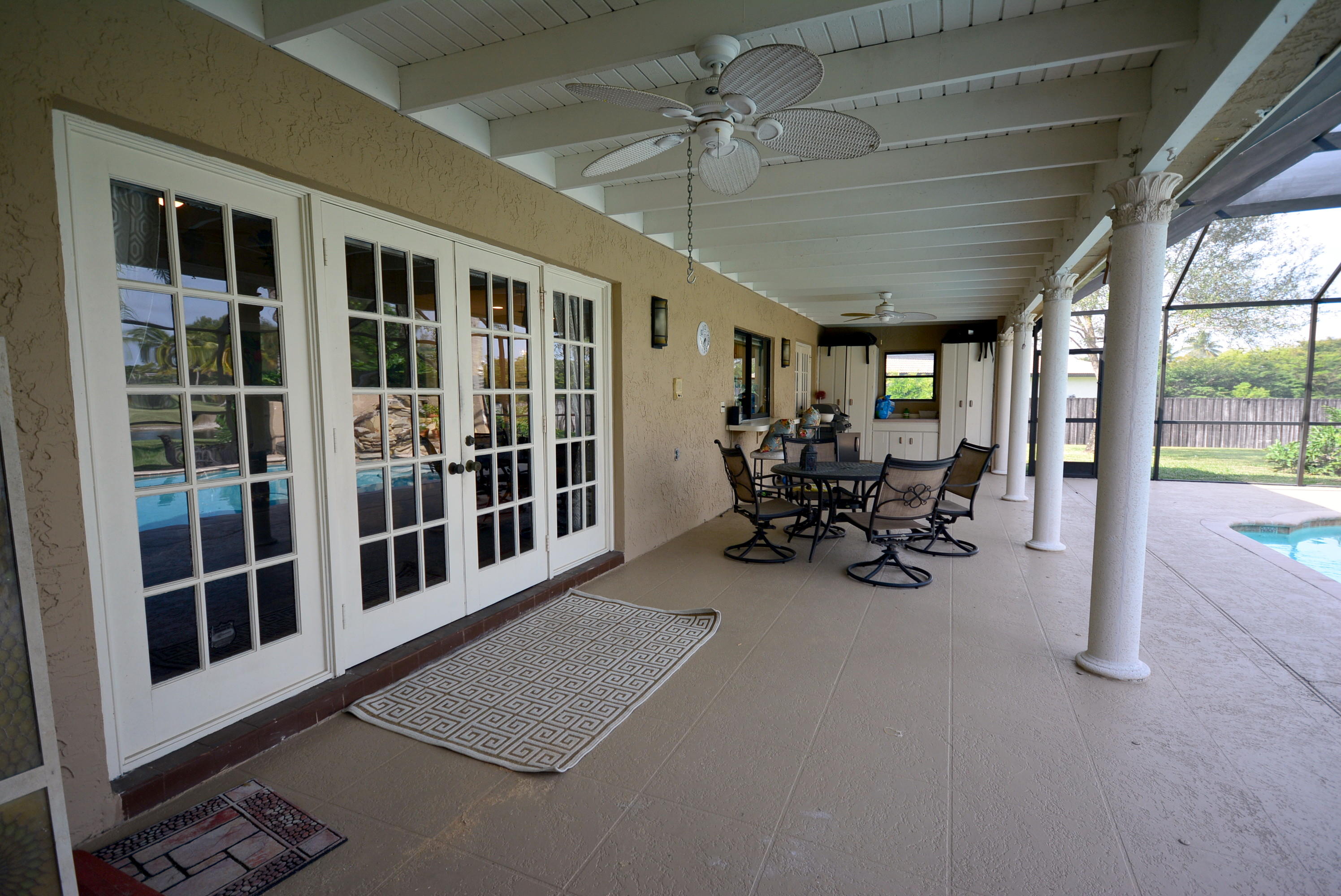 21620 Reflection Lane Boca Raton, FL 33428 - Photo 6 of 36 Oversized Covered Patio